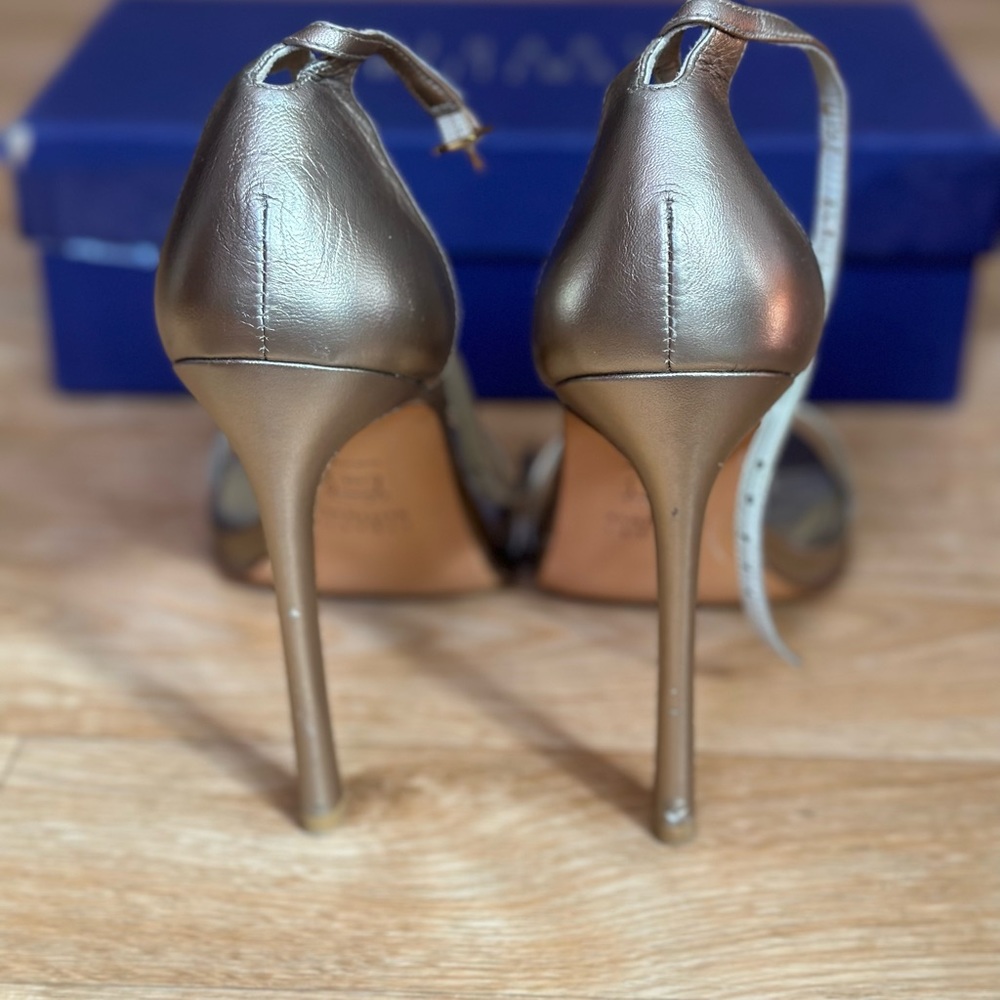 Stuart Weitzmen Nudist Heel in Champagne - Picture 2 of 4